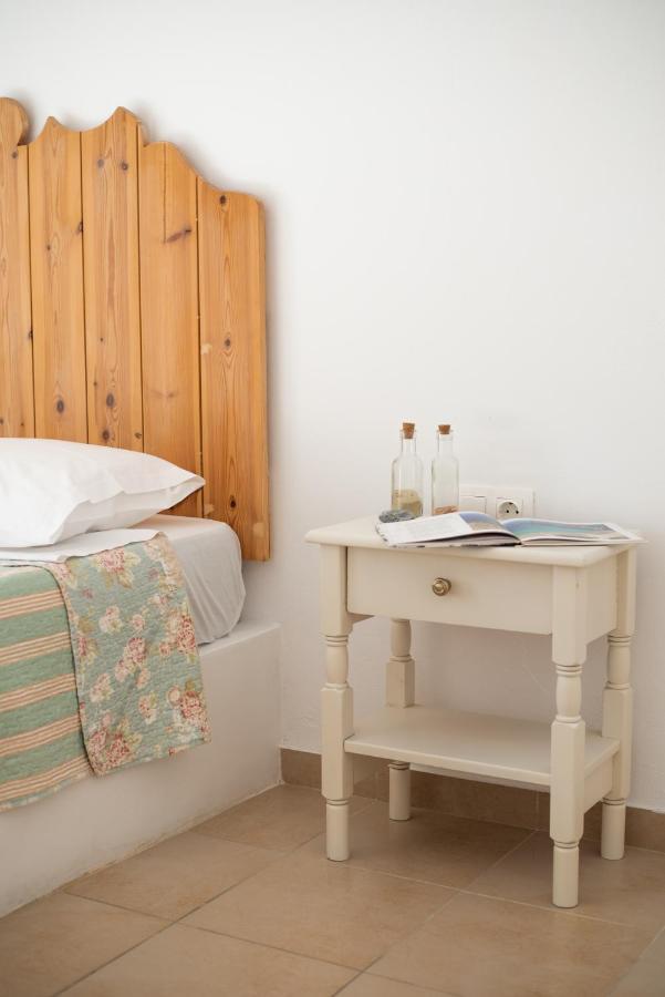 Marias Rooms Иос Экстерьер фото